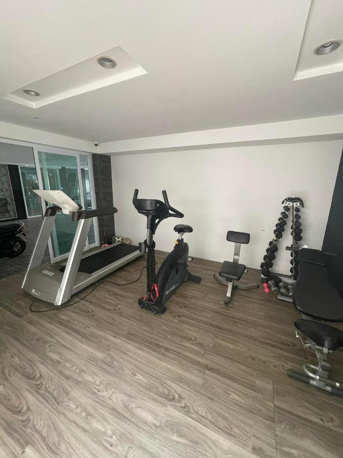 Vivi Avenue Thonglor Apartment Банкок Екстериор снимка