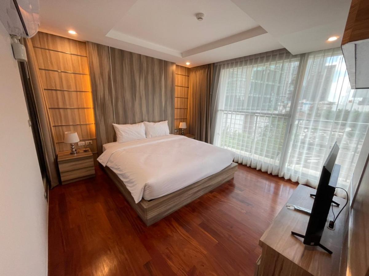 Vivi Avenue Thonglor Apartment Банкок Екстериор снимка