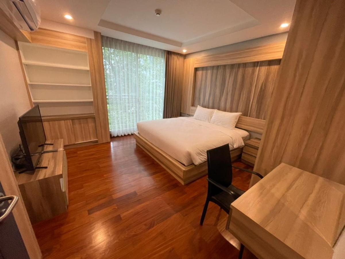 Vivi Avenue Thonglor Apartment Банкок Екстериор снимка