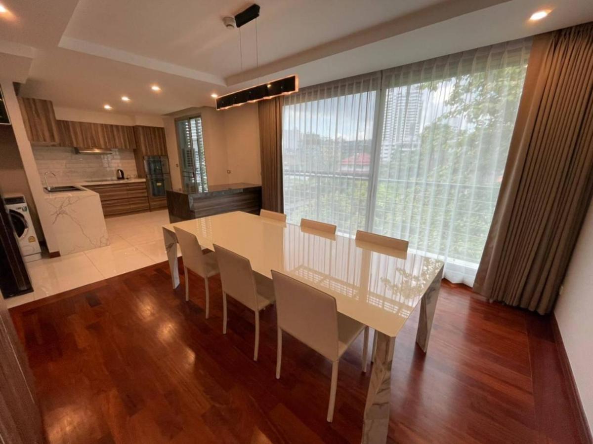 Vivi Avenue Thonglor Apartment Банкок Екстериор снимка